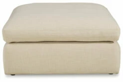 Elyza Living Room -FURNITURE shop 10006 08 HEAD ON SW P1 KO