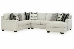 Huntsworth Sectionals 33 Huntsworth Sectionals -FURNITURE shop 39702 55 77 34 17 SW P1 KO