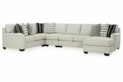 Huntsworth Sectionals 28 Huntsworth Sectionals -FURNITURE shop 39702 55 77 46 34 17 SW P1 KO