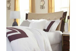 Himena Pillows -FURNITURE shop A1000356 CROP A WEB