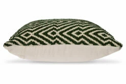 Digover Pillows 6 Digover Pillows -FURNITURE shop A1001036 SIDE SW P1 KO