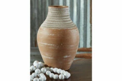 Reclove Vase