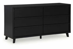 Danziar Dresser