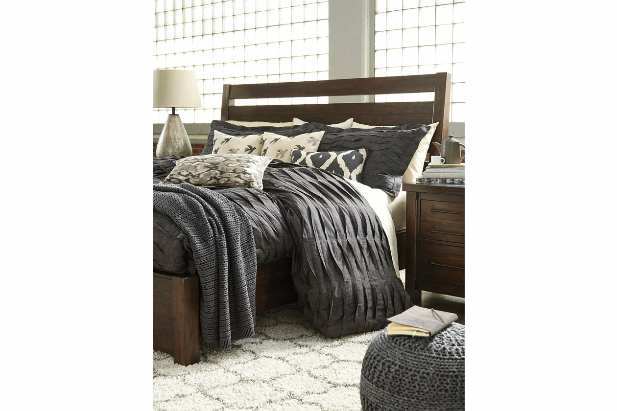 Starmore Bedroom 4 Starmore Bedroom - Image 4