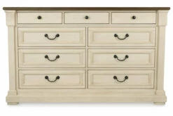 Bolanburg Bedroom -FURNITURE shop B647 131 HEAD ON SW QL P1 KO 1800x1800