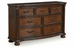 Lavinton Dresser