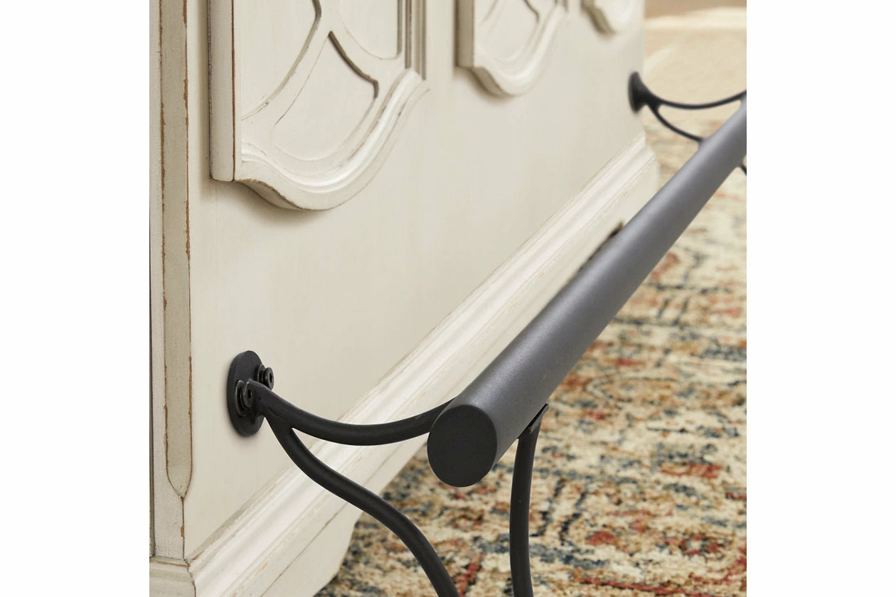 Realyn Bar 5 Realyn Bar - Image 5