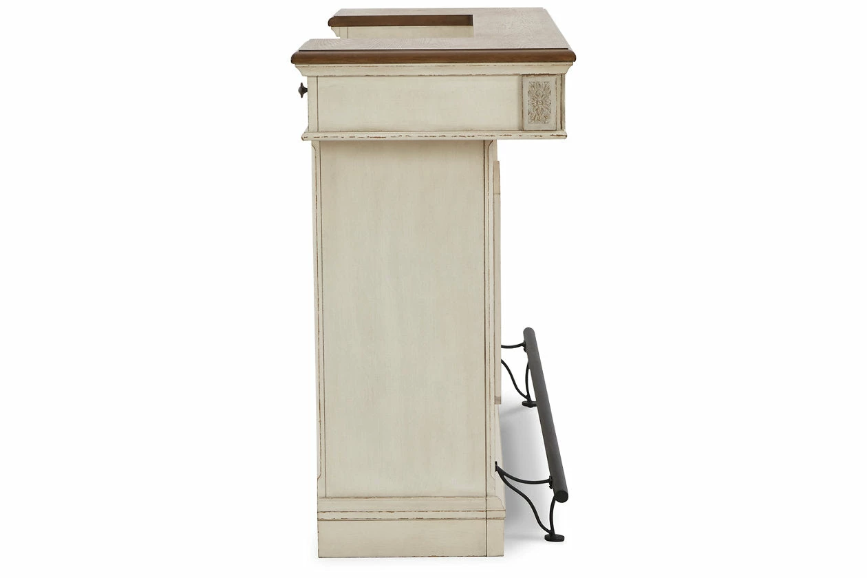 Realyn Bar 1 Realyn Bar