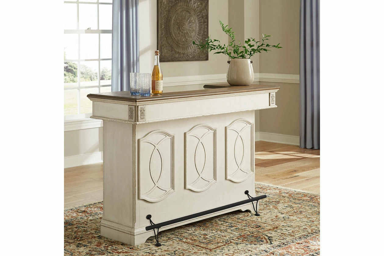 Realyn Bar 3 Realyn Bar - Image 3