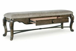 Maylee Bench 8 Maylee Bench -FURNITURE shop D947 00 ANGLE OPEN SW P1 KO