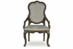 Maylee Dining Room 19 Maylee Dining Room -FURNITURE shop D947 01A HEAD ON SW P1 KO 1800x1800