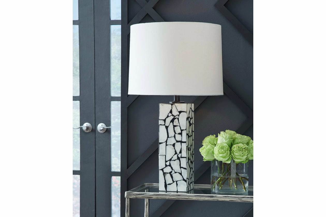 Macaria Lighting 1 Macaria Lighting