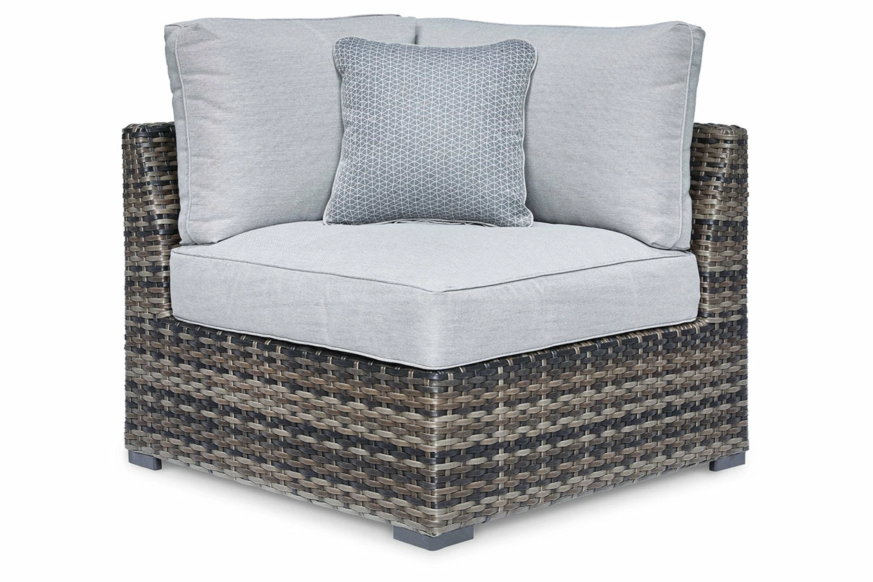 Harbor Court Outdoor 8 Harbor Court Outdoor - Image 8