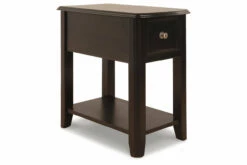 Breegin End Table -FURNITURE shop T007 371 ANGLE SW QL P1 KO