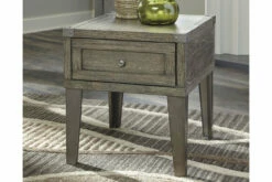 Chazney End Table -FURNITURE shop T904 3 8X10 CROP