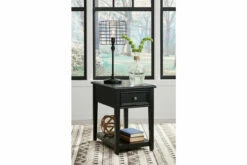 Beckincreek End Table -FURNITURE shop T959 3